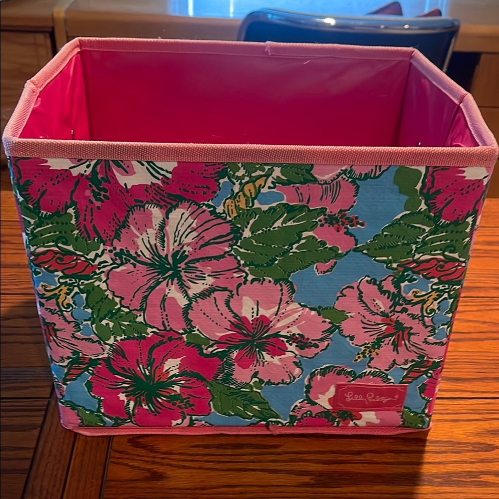 Lilly Pulitzer Pink and Green Floral Storage Crate, Collapsible, great for dorms